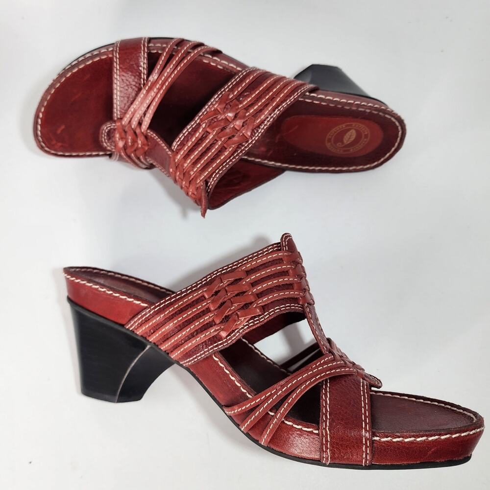 Nurture Red Leather Heeled Sandals Women's Size 9.5 M